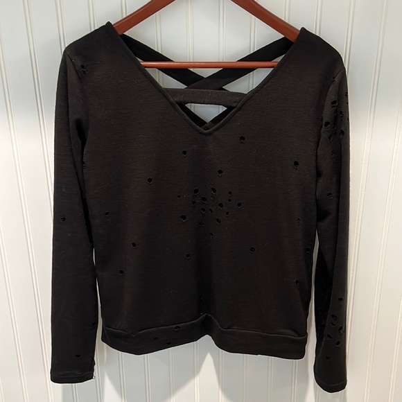 Tops - Black Long Sleeve Top
